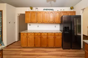 3516 Kings Lair Dr, Spring Grove, IL 60081 - Photo 8