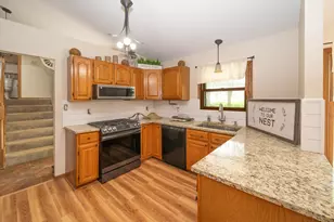3516 Kings Lair Dr, Spring Grove, IL 60081 - Photo 6