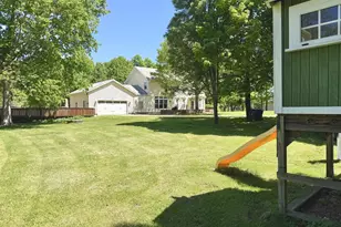 206 S Hawthorne Ave, Granville, IL 61326 - Photo 32