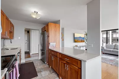 5445 N Sheridan Road #802, Chicago, IL 60640 - Photo 12
