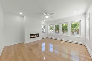 5359 W Potomac Ave, Chicago, IL 60651 - Photo 2