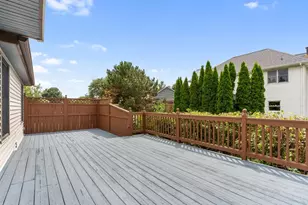1715 Chestnut Hill Rd, Plainfield, IL 60586 - Photo 4