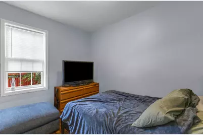 2243 S Sawyer Avenue, Chicago, IL 60623 - Photo 10