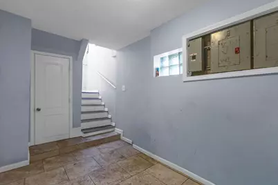 2243 S Sawyer Avenue, Chicago, IL 60623 - Photo 34