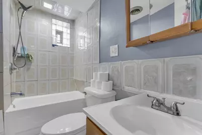 2243 S Sawyer Avenue, Chicago, IL 60623 - Photo 38
