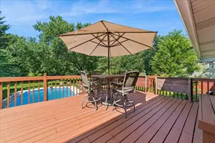 2244 Country Knoll Ln, Elgin, IL 60123 - Photo 24