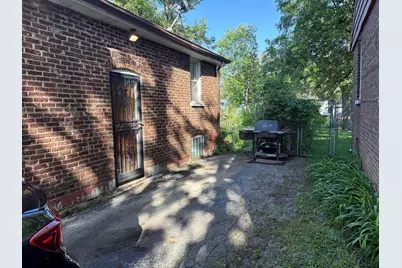 1227 Lincoln Avenue, Chicago Heights, IL 60411 - Photo 2