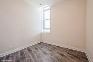 9101 S Beverly Ave, Chicago, IL 60620 - Photo 8