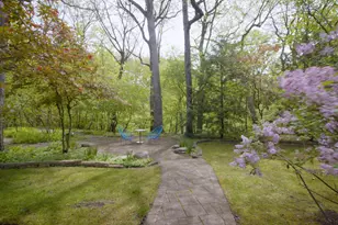 106 Oak Ridge Dr, Burr Ridge, IL 60527 - Photo 40