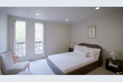 106 Oak Ridge Drive, Burr Ridge, IL 60527 - Photo 14