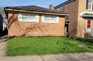 7516 N California Ave, Chicago, IL 60645 - Photo 1