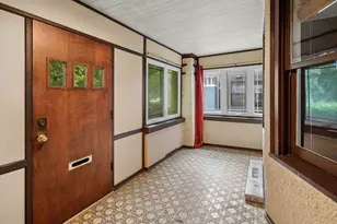 5325 W Berteau Ave, Chicago, IL 60641 - Photo 2