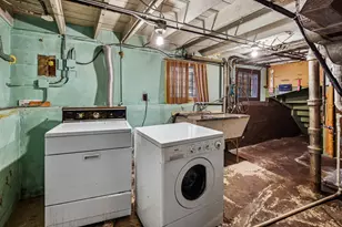 5325 W Berteau Ave, Chicago, IL 60641 - Photo 18