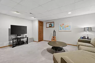 155 Southfield Dr, Vernon Hills, IL 60061 - Photo 24