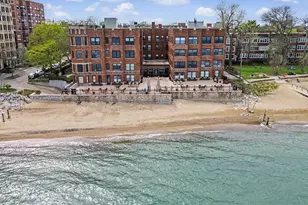 1200 W Sherwin Ave, Chicago, IL 60626 - Photo 6