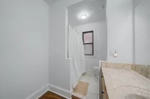 1200 W Sherwin Ave, Chicago, IL 60626 - Photo 34