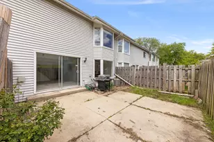 149 Thomas Rd, Bolingbrook, IL 60440 - Photo 24