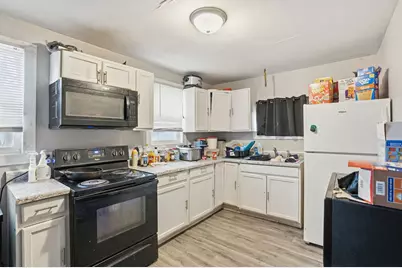 1941 Dixwell Street, Davenport, IA 52802 - Photo 6