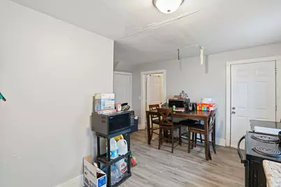 1941 Dixwell Street, Davenport, IA 52802 - Photo 4