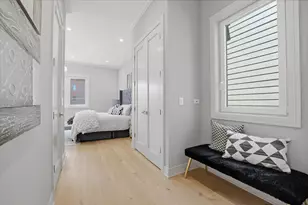 4442 N Greenview Ave, Chicago, IL 60640 - Photo 20
