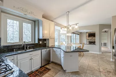 1800 Darnell Street, Libertyville, IL 60048 - Photo 8