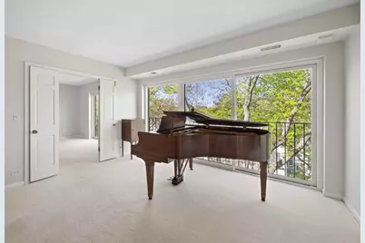 680 Green Bay Road #306, Winnetka, IL 60093 - Photo 8