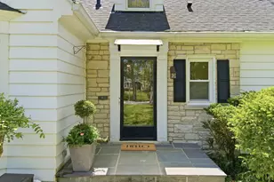 355 Oakdale Ave, Lake Forest, IL 60045 - Photo 4