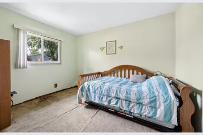 120 Olympic Drive, Bolingbrook, IL 60440 - Photo 8