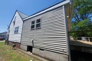 326 E Ford St, Harrisburg, IL 62946 - Photo 4