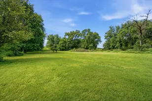 627 E Main St, Ottawa, IL 61350 - Photo 26