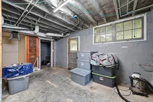 627 E Main St, Ottawa, IL 61350 - Photo 20