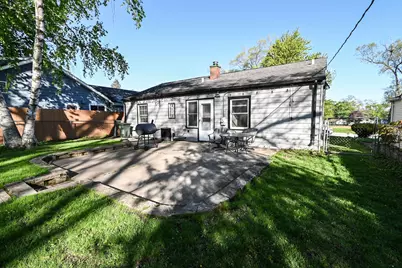 127 S Hawthorne Boulevard, Mundelein, IL 60060 - Photo 30