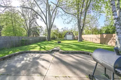 127 S Hawthorne Boulevard, Mundelein, IL 60060 - Photo 34