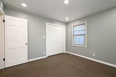 127 S Hawthorne Boulevard, Mundelein, IL 60060 - Photo 20