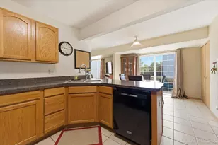 604 Roosevelt Dr, Oswego, IL 60543 - Photo 14