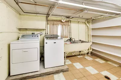 9100 Sheridan Avenue, Brookfield, IL 60513 - Photo 24