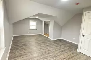 201 E 140th Pl, Dolton, IL 60419 - Photo 16
