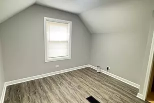 201 E 140th Pl, Dolton, IL 60419 - Photo 22