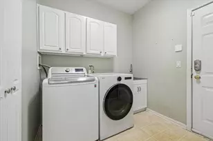 1230 W Claridge Ct, Palatine, IL 60067 - Photo 12