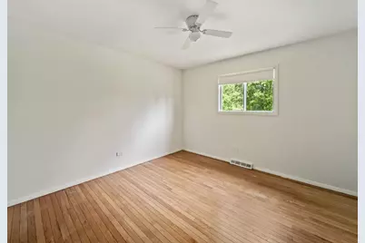 189 S Park Boulevard, Glen Ellyn, IL 60137 - Photo 8