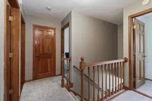 3203 Eagle Crest Rd, Bloomington, IL 61704 - Photo 18