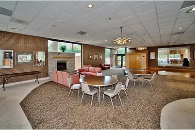 6340 Americana Drive #216, Willowbrook, IL 60527 - Photo 32