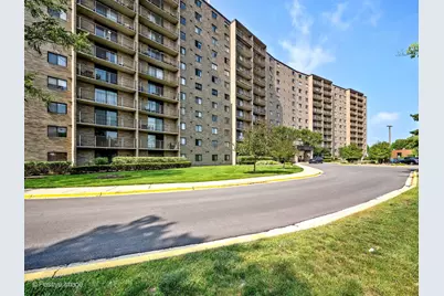 6340 Americana Drive #216, Willowbrook, IL 60527 - Photo 1