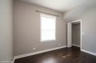 3943 W Addison St, Chicago, IL 60618 - Photo 4