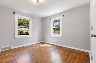 3107 Barrington Pl, Rockford, IL 61107 - Photo 8