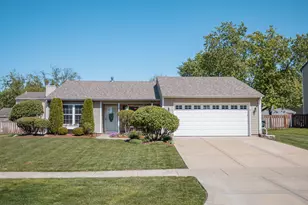 20533 S Graceland Ln, Frankfort, IL 60423 - Photo 1