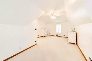 7347 N Overhill Ave, Chicago, IL 60631 - Photo 12