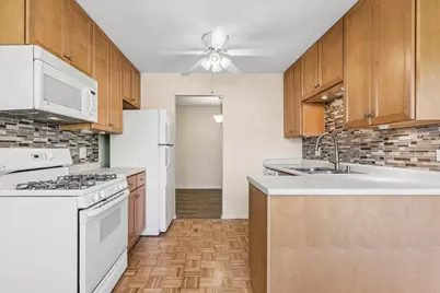 826 Thornton Court #2AL, Schaumburg, IL 60193 - Photo 6