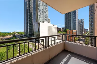 1160 S Michigan Avenue #1001, Chicago, IL 60605 - Photo 10