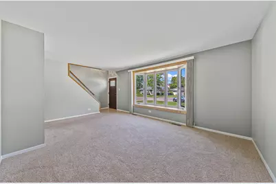 12912 W Playfield Drive, Crestwood, IL 60418 - Photo 4